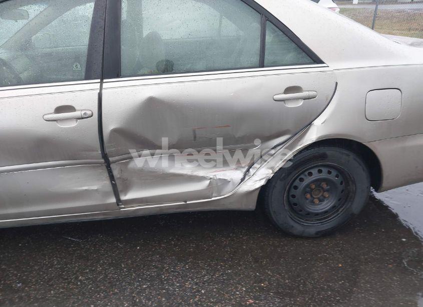 Photo 6 of 2002 Toyota Camry LE (VIN 4T1BE32K02U612751)