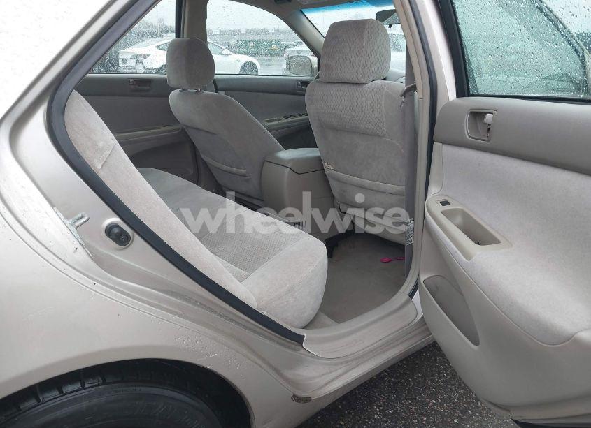 Photo 8 of 2002 Toyota Camry LE (VIN 4T1BE32K02U612751)