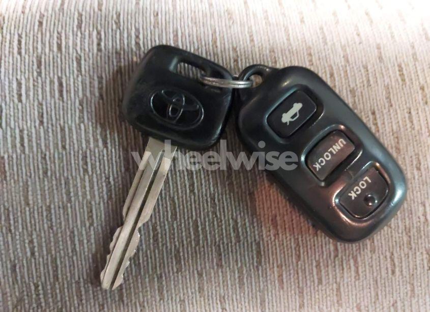 Photo 11 of 2003 Toyota Camry LE/SE/XLE (VIN 4T1BE32K034687046)