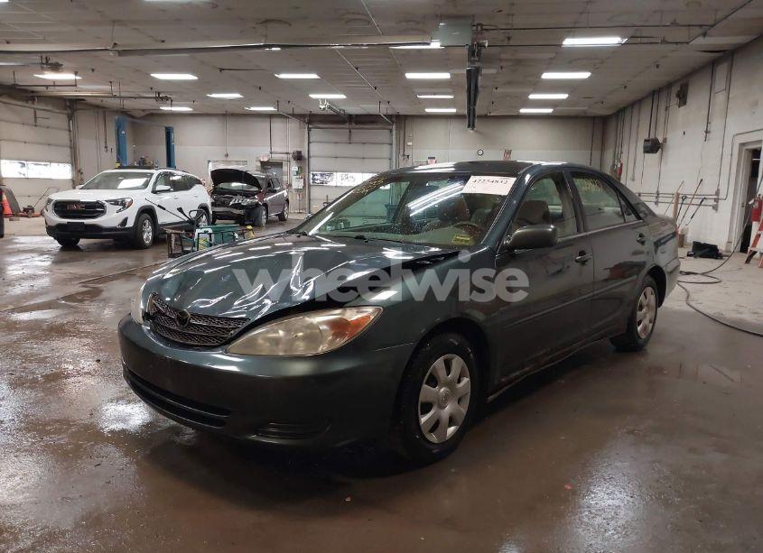 Photo 2 of 2003 Toyota Camry LE/SE/XLE (VIN 4T1BE32K034687046)