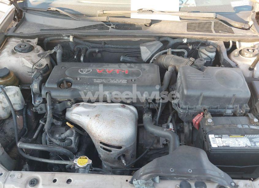 Photo 10 of 2003 Toyota Camry LE (VIN 4T1BE32K03U149687)