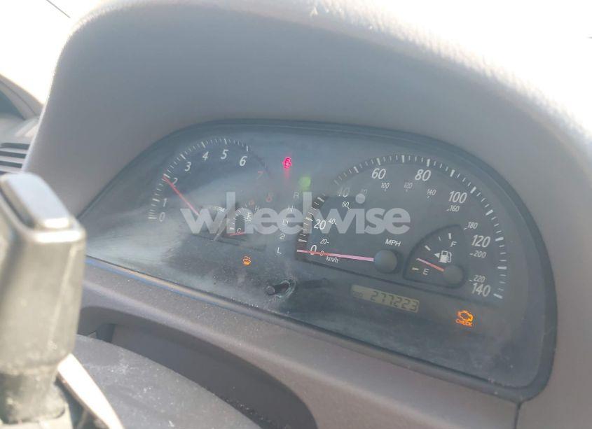 Photo 7 of 2003 Toyota Camry LE (VIN 4T1BE32K03U149687)