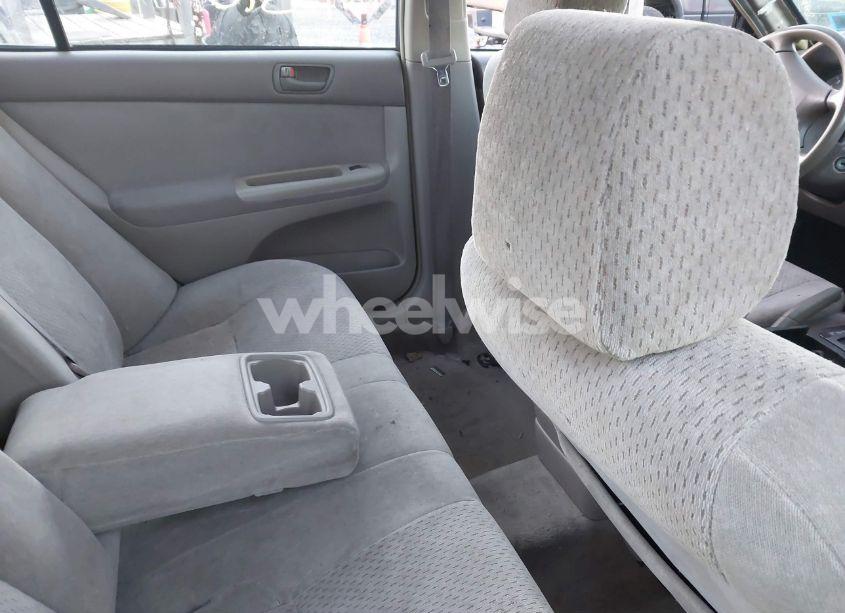 Photo 8 of 2003 Toyota Camry LE (VIN 4T1BE32K03U177960)