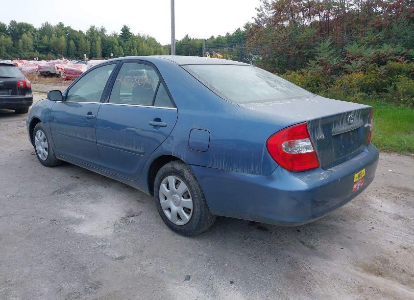 Photo 3 of 2003 Toyota Camry LE (VIN 4T1BE32K03U215820)