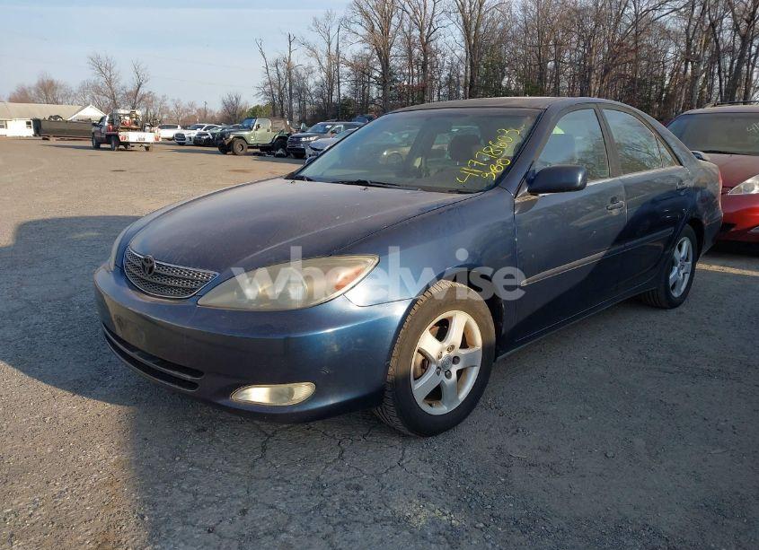 Photo 2 of 2003 Toyota Camry SE (VIN 4T1BE32K03U241866)