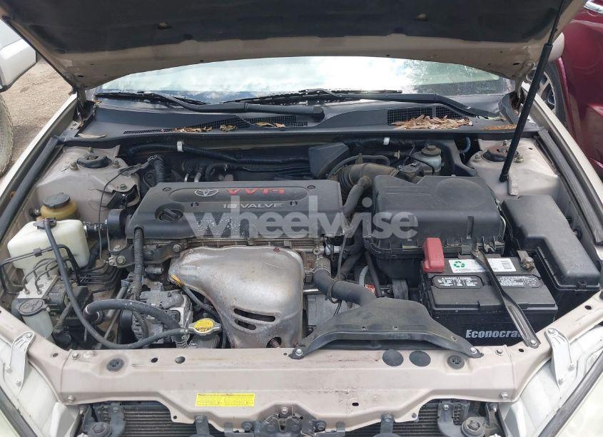 Photo 10 of 2003 Toyota Camry XLE (VIN 4T1BE32K03U669470)