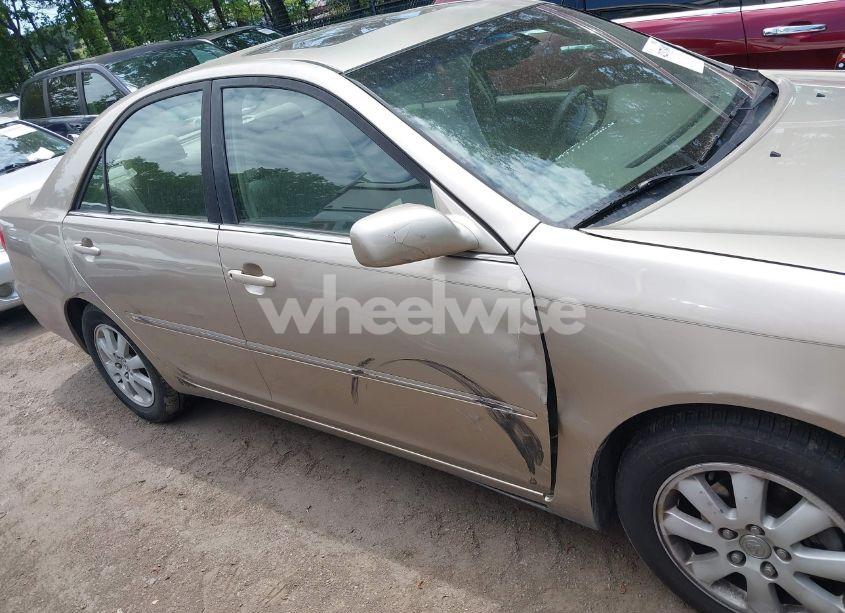 Photo 6 of 2003 Toyota Camry XLE (VIN 4T1BE32K03U669470)