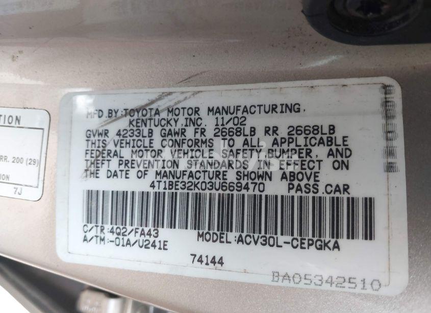 Photo 9 of 2003 Toyota Camry XLE (VIN 4T1BE32K03U669470)