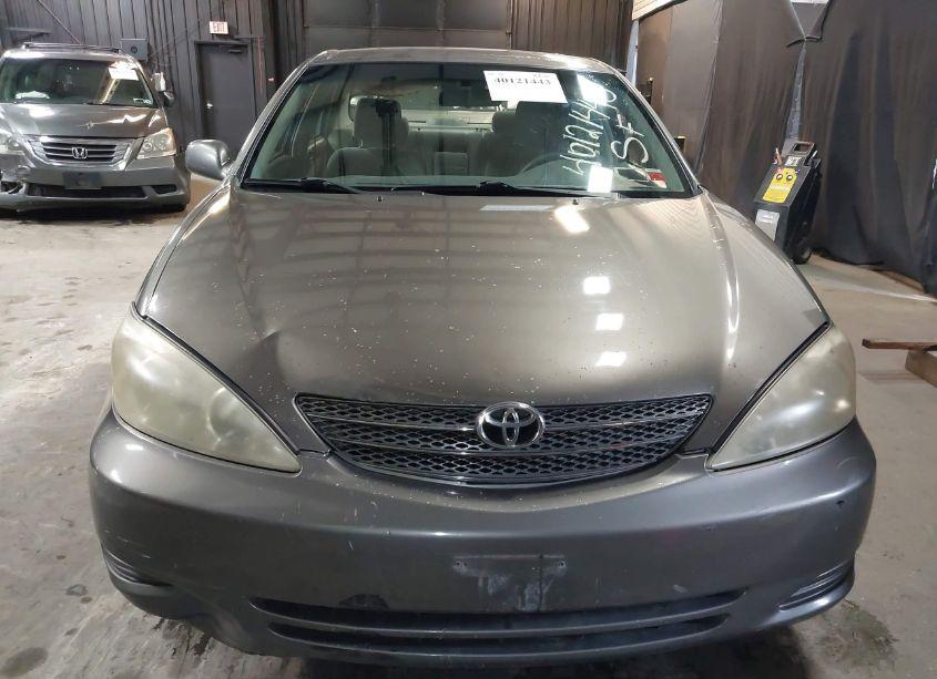 Photo 13 of 2003 Toyota Camry LE (VIN 4T1BE32K03U723589)