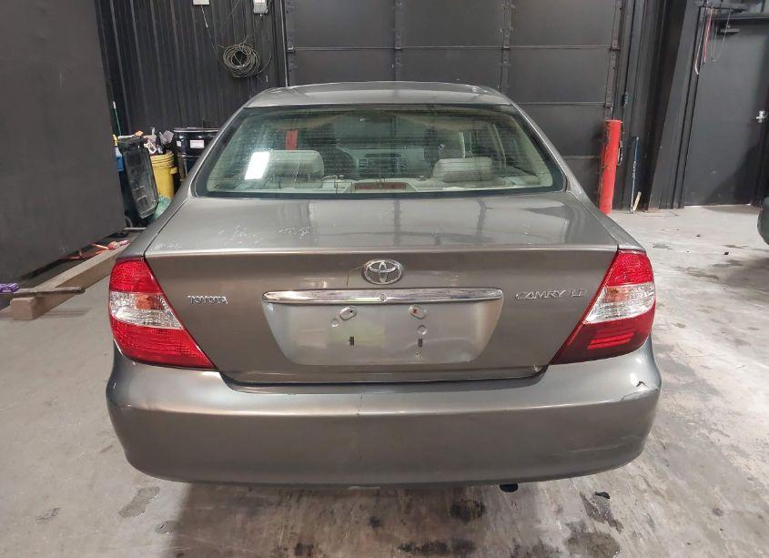 Photo 17 of 2003 Toyota Camry LE (VIN 4T1BE32K03U723589)