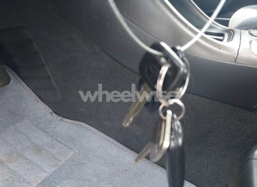 Photo 11 of 2003 Toyota Camry LE/SE/XLE (VIN 4T1BE32K03U734771)