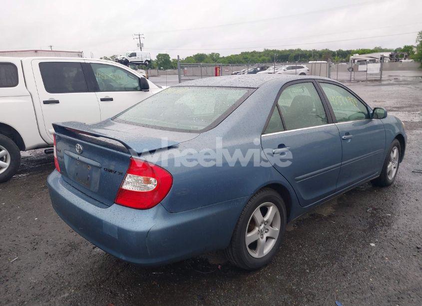 Photo 4 of 2003 Toyota Camry LE/SE/XLE (VIN 4T1BE32K03U734771)