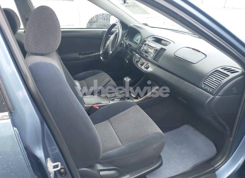 Photo 5 of 2003 Toyota Camry LE/SE/XLE (VIN 4T1BE32K03U734771)