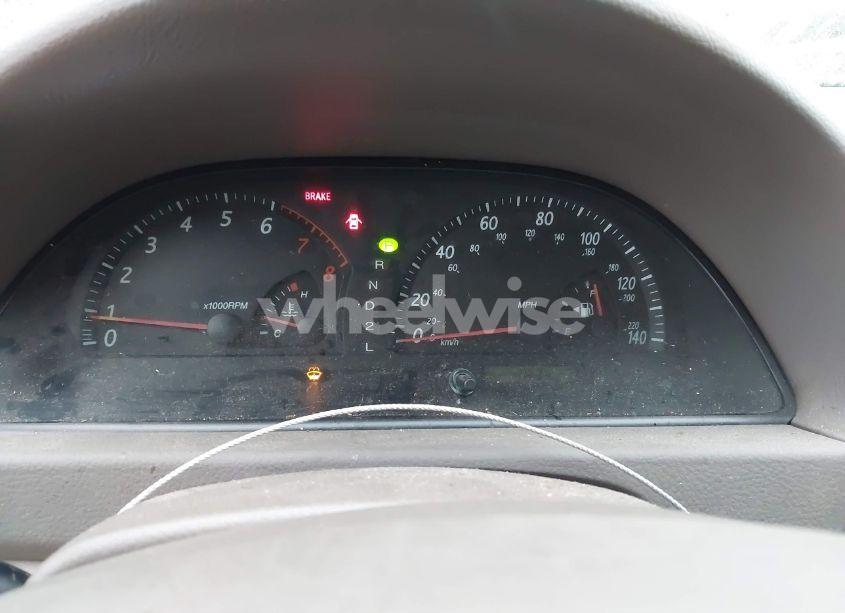 Photo 7 of 2003 Toyota Camry LE (VIN 4T1BE32K03U738853)