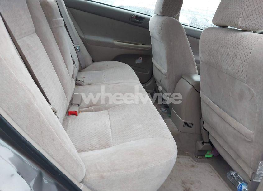 Photo 8 of 2003 Toyota Camry LE (VIN 4T1BE32K03U738853)