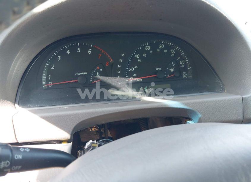 Photo 7 of 2003 Toyota Camry XLE (VIN 4T1BE32K03U754857)