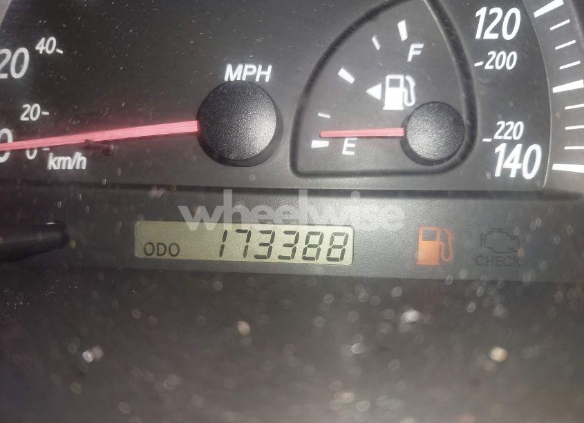 Photo 7 of 2003 Toyota Camry LE (VIN 4T1BE32K03U787468)