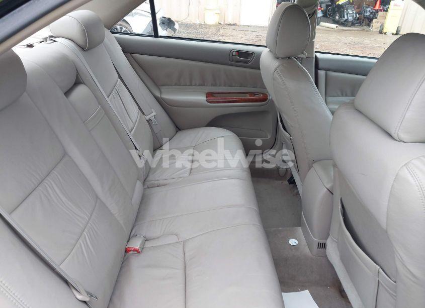 Photo 8 of 2004 Toyota Camry LE (VIN 4T1BE32K04U266641)