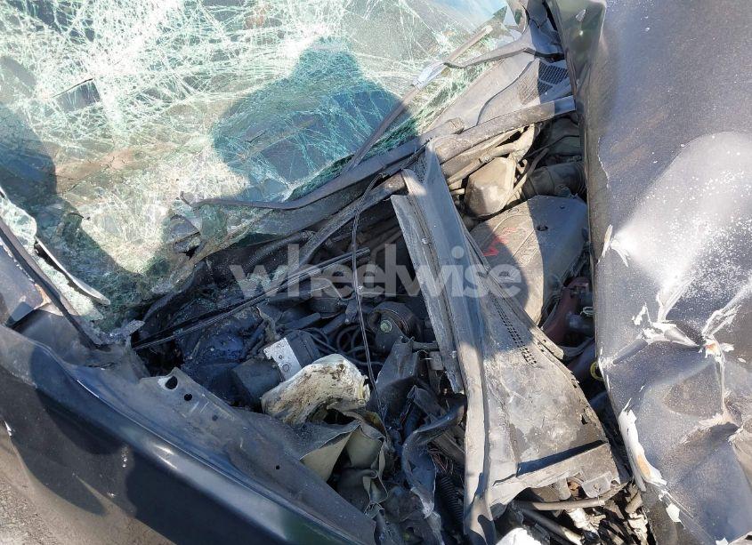 Photo 10 of 2004 Toyota Camry SE (VIN 4T1BE32K04U288087)