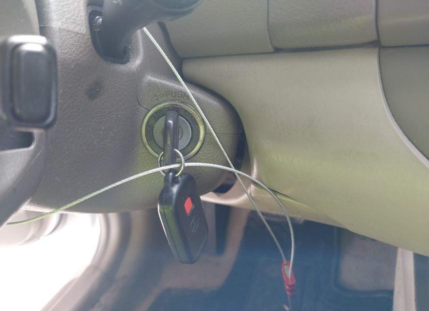 Photo 11 of 2004 Toyota Camry LE (VIN 4T1BE32K04U293564)