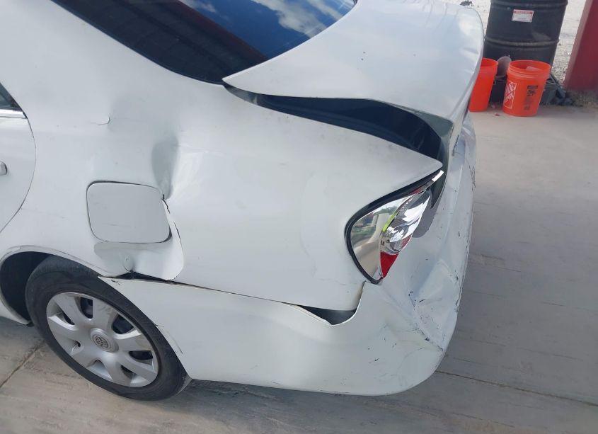 Photo 13 of 2004 Toyota Camry LE (VIN 4T1BE32K04U293564)