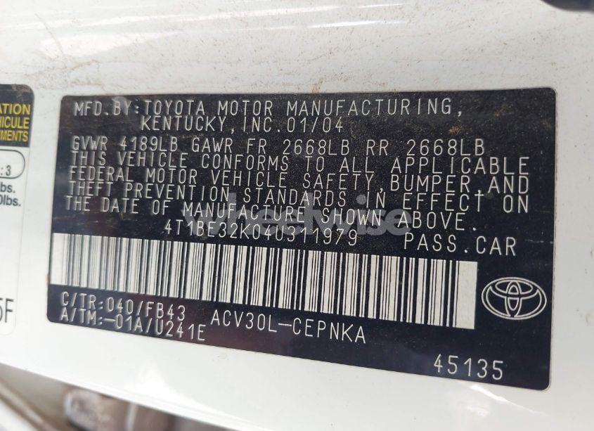 Photo 9 of 2004 Toyota Camry LE (VIN 4T1BE32K04U311979)