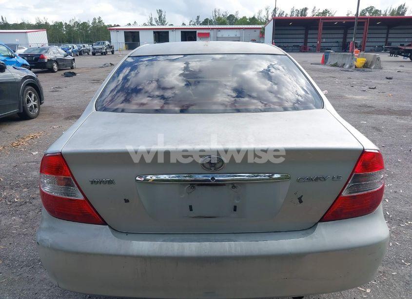 Photo 16 of 2004 Toyota Camry LE (VIN 4T1BE32K04U314848)