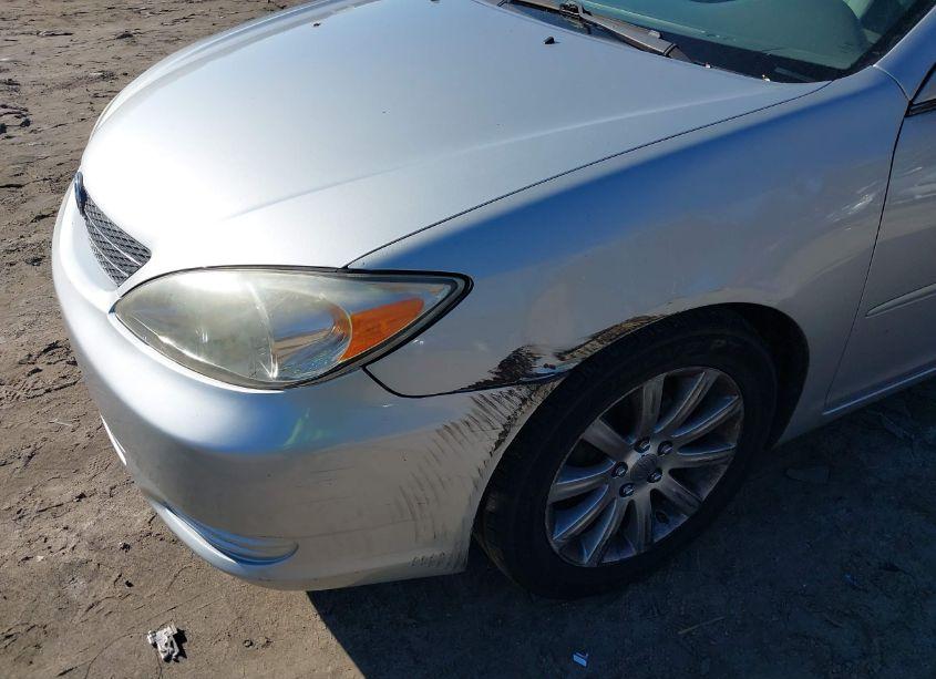 Photo 6 of 2004 Toyota Camry LE (VIN 4T1BE32K04U333612)