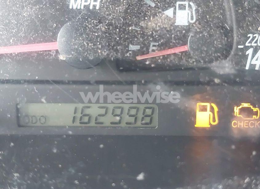 Photo 7 of 2004 Toyota Camry LE (VIN 4T1BE32K04U334114)