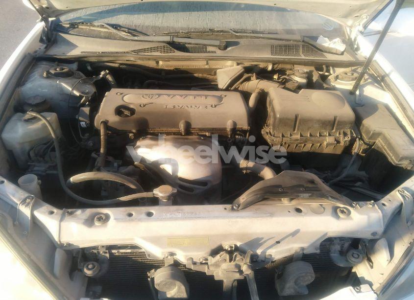 Photo 10 of 2004 Toyota Camry LE (VIN 4T1BE32K04U375634)