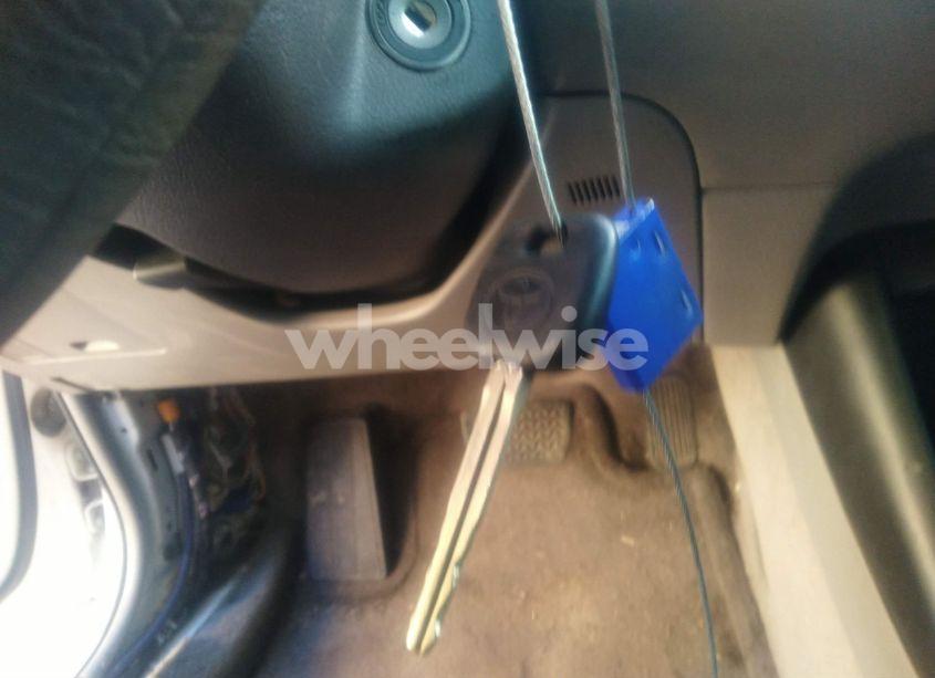 Photo 11 of 2004 Toyota Camry LE (VIN 4T1BE32K04U375634)