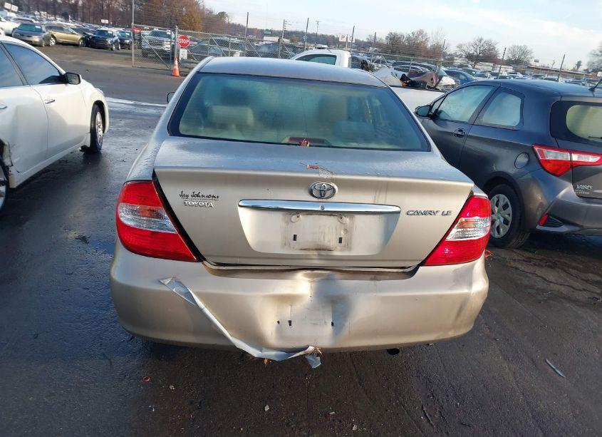 Photo 6 of 2004 Toyota Camry LE (VIN 4T1BE32K04U376640)