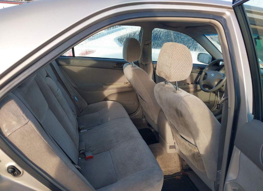 Photo 8 of 2004 Toyota Camry LE (VIN 4T1BE32K04U376640)