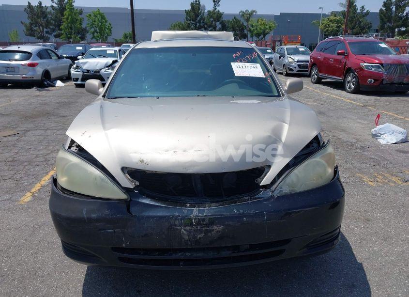 Photo 6 of 2004 Toyota Camry LE (VIN 4T1BE32K04U796804)