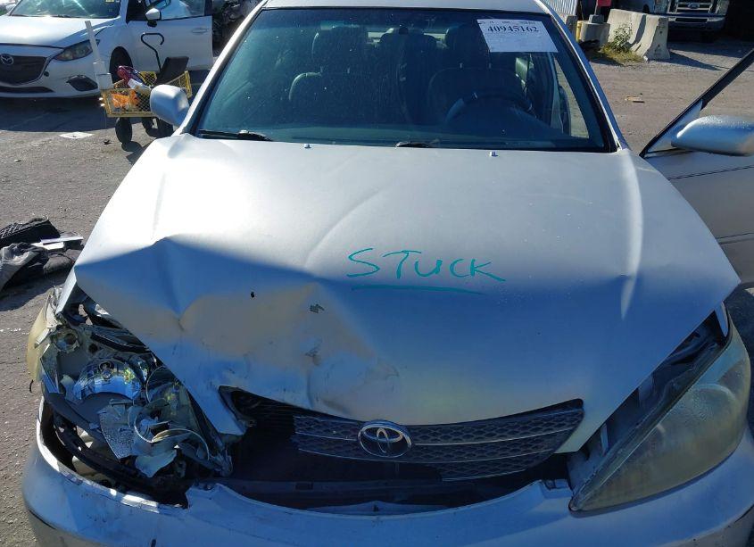 Photo 10 of 2004 Toyota Camry LE (VIN 4T1BE32K04U807638)