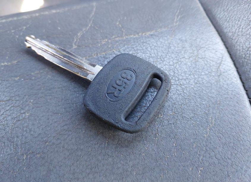 Photo 11 of 2004 Toyota Camry LE (VIN 4T1BE32K04U807638)