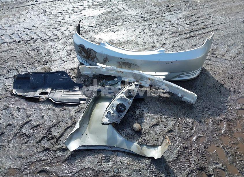 Photo 12 of 2004 Toyota Camry LE (VIN 4T1BE32K04U812564)