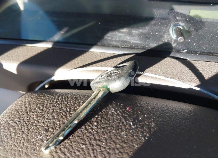 Photo 11 of 2004 Toyota Camry LE (VIN 4T1BE32K04U886793)