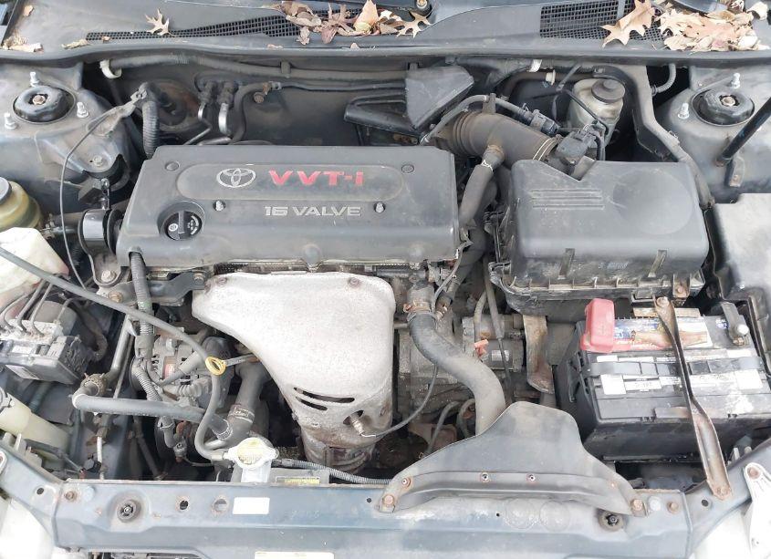 Photo 10 of 2004 Toyota Camry LE (VIN 4T1BE32K04U892528)