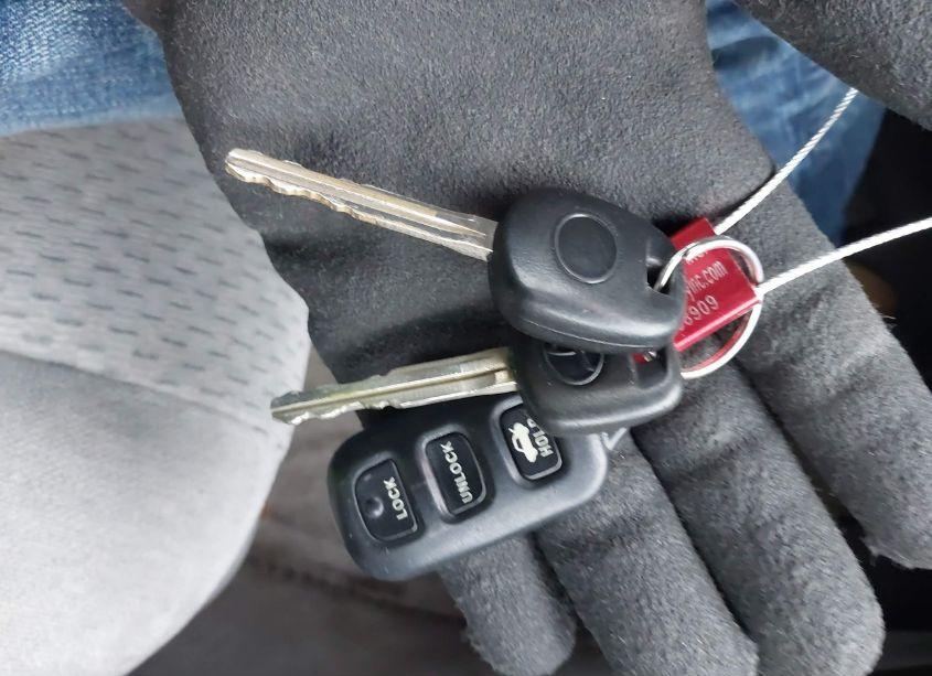 Photo 11 of 2004 Toyota Camry LE (VIN 4T1BE32K04U892528)