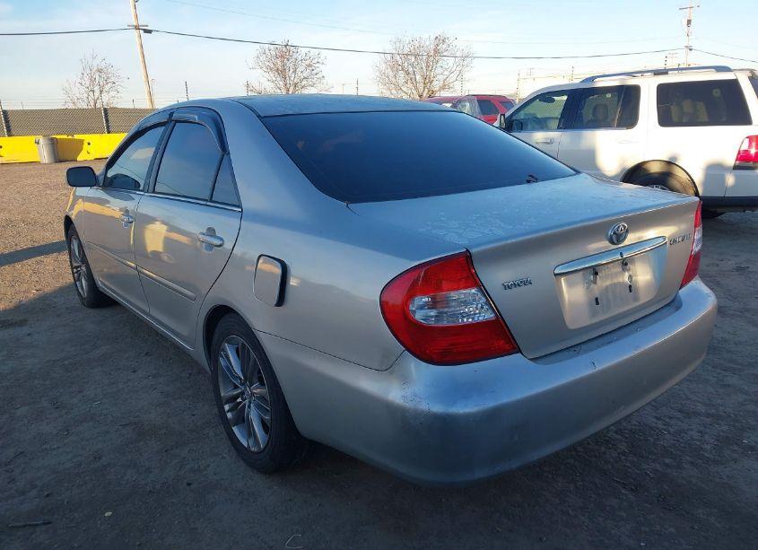 Photo 3 of 2004 Toyota Camry LE (VIN 4T1BE32K04U898104)