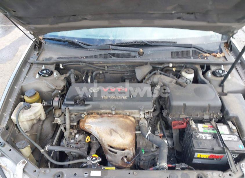 Photo 10 of 2004 Toyota Camry LE (VIN 4T1BE32K04U939881)
