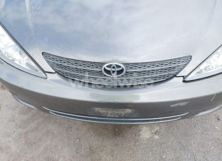 Photo 6 of 2004 Toyota Camry LE (VIN 4T1BE32K04U939881)