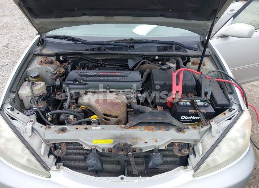 Photo 10 of 2004 Toyota Camry LE (VIN 4T1BE32K04U940691)