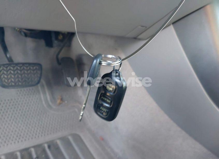 Photo 11 of 2005 Toyota Camry LE (VIN 4T1BE32K05U018004)