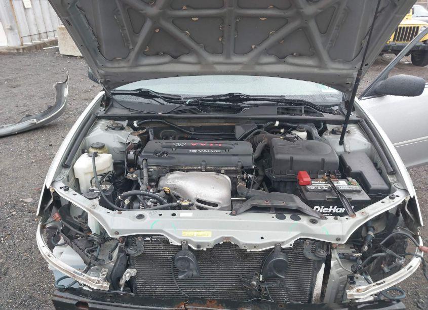 Photo 10 of 2005 Toyota Camry STD (VIN 4T1BE32K05U032226)