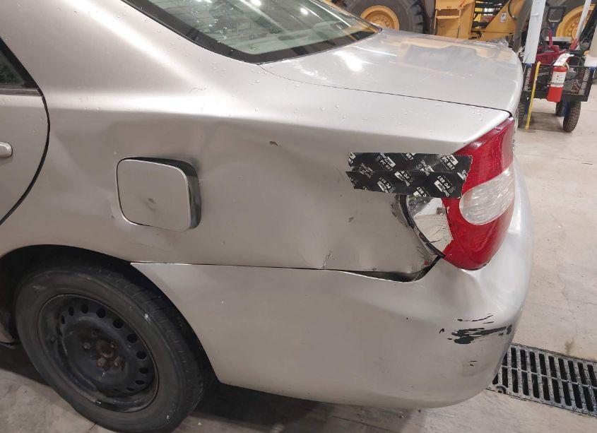 Photo 12 of 2005 Toyota Camry LE (VIN 4T1BE32K05U051312)