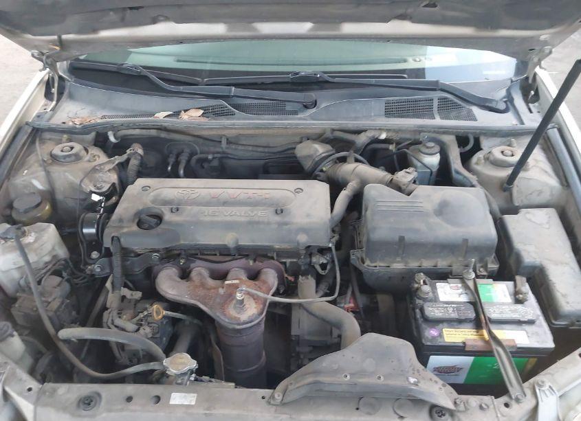 Photo 10 of 2005 Toyota Camry LE (VIN 4T1BE32K05U051892)