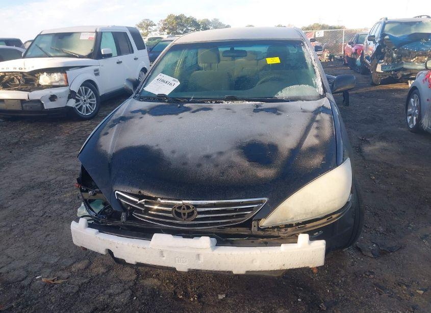 Photo 6 of 2005 Toyota Camry STD (VIN 4T1BE32K05U060544)