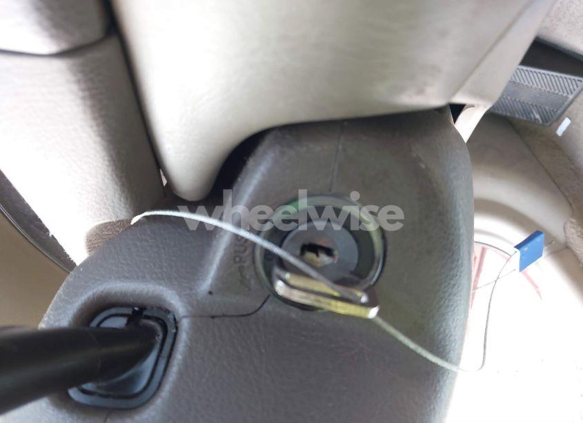 Photo 11 of 2005 Toyota Camry LE (VIN 4T1BE32K05U094189)